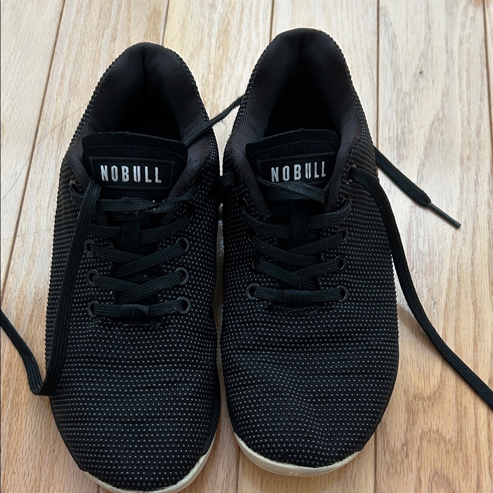 NOBULL women’s trainers